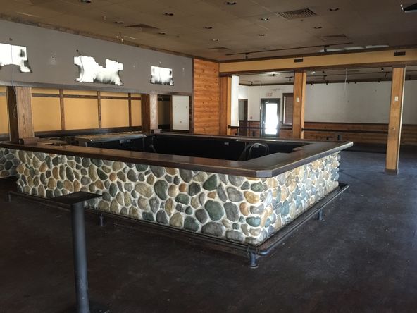1700 Airport Fwy, Bedford, TX 76022